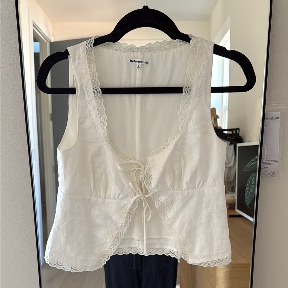 Reformation Cream Lace-Trim Tie Front Tank